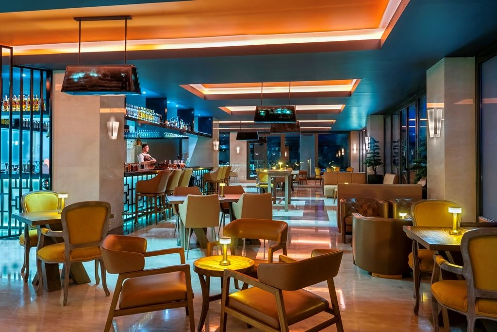 bars-tokyo-bar