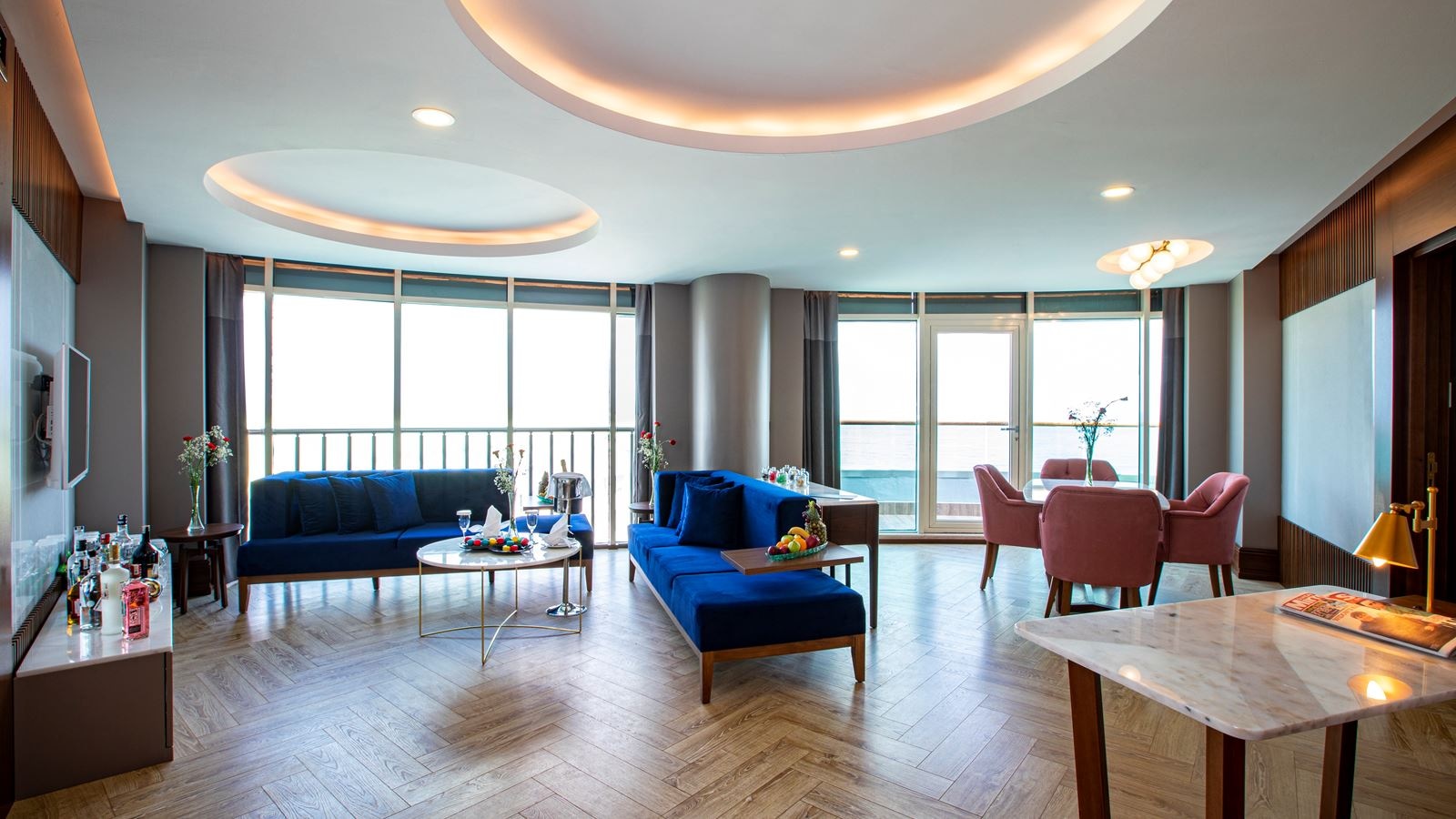 rooms-king-suite
