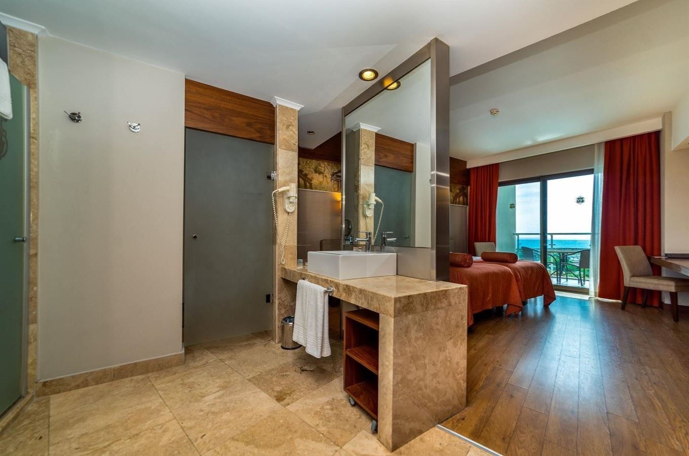 rooms-elite-sea-side