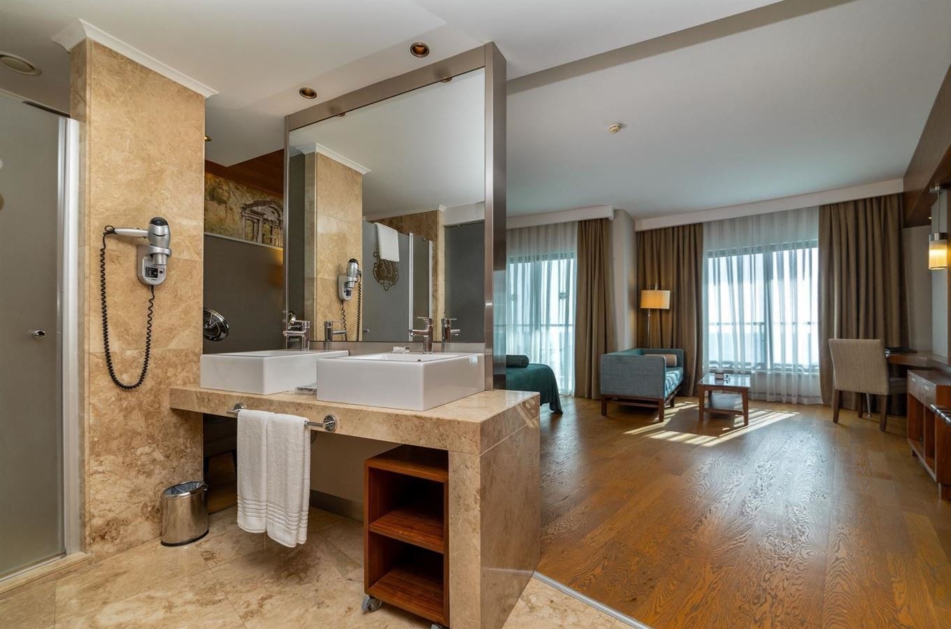 rooms-elite-suite