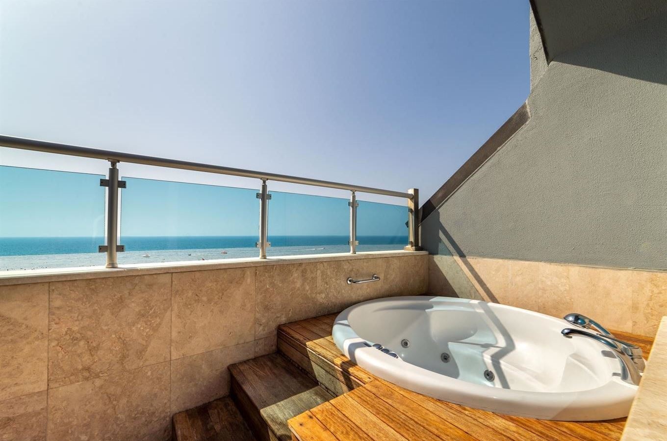 rooms-romance-suite