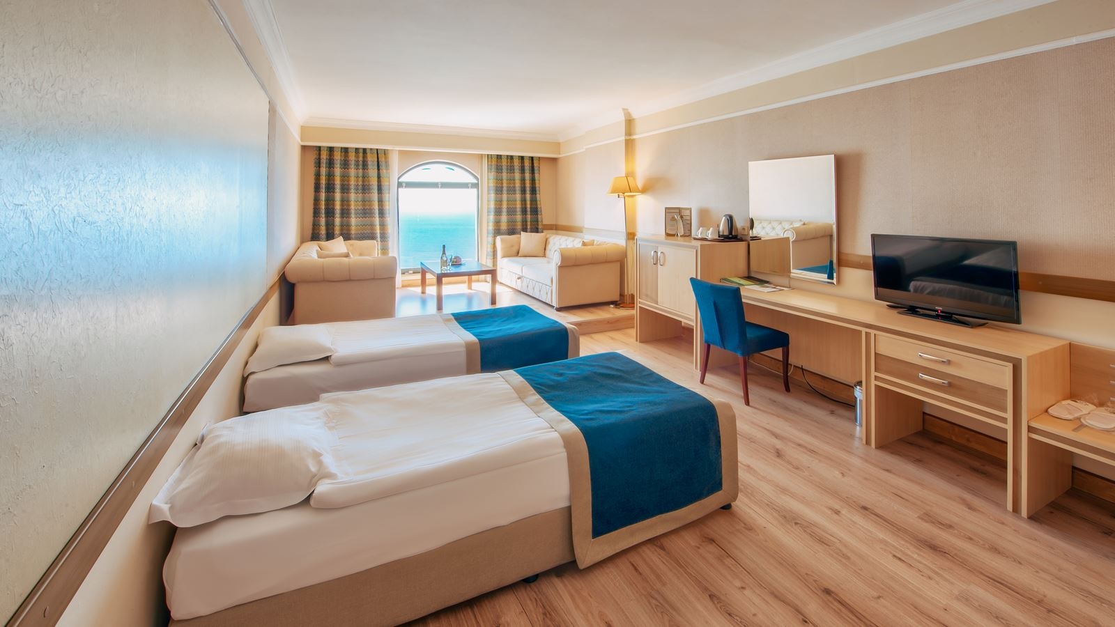 rooms-junior-suite