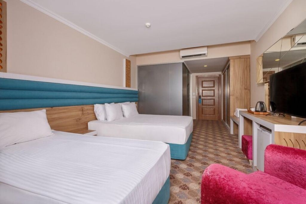 rooms-superior-room-mountain-view