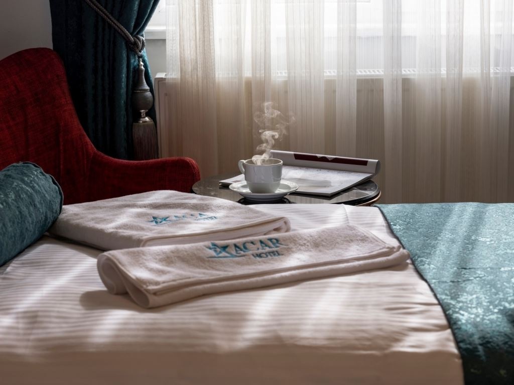 rooms-classic-room