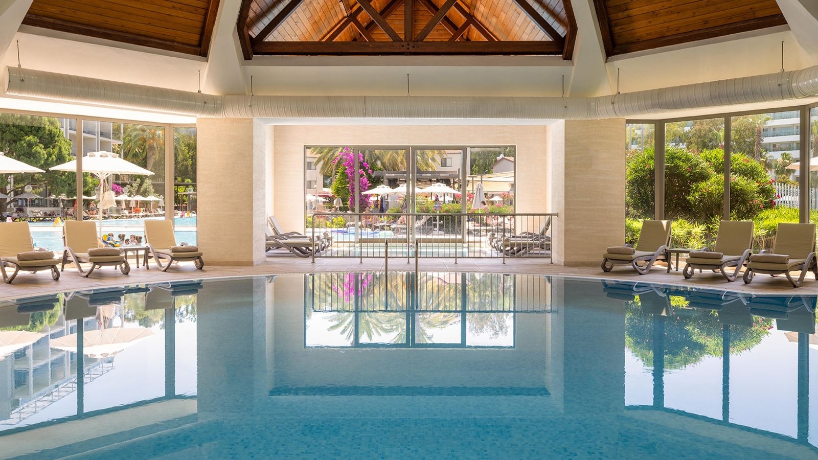 pools-indoor-pool