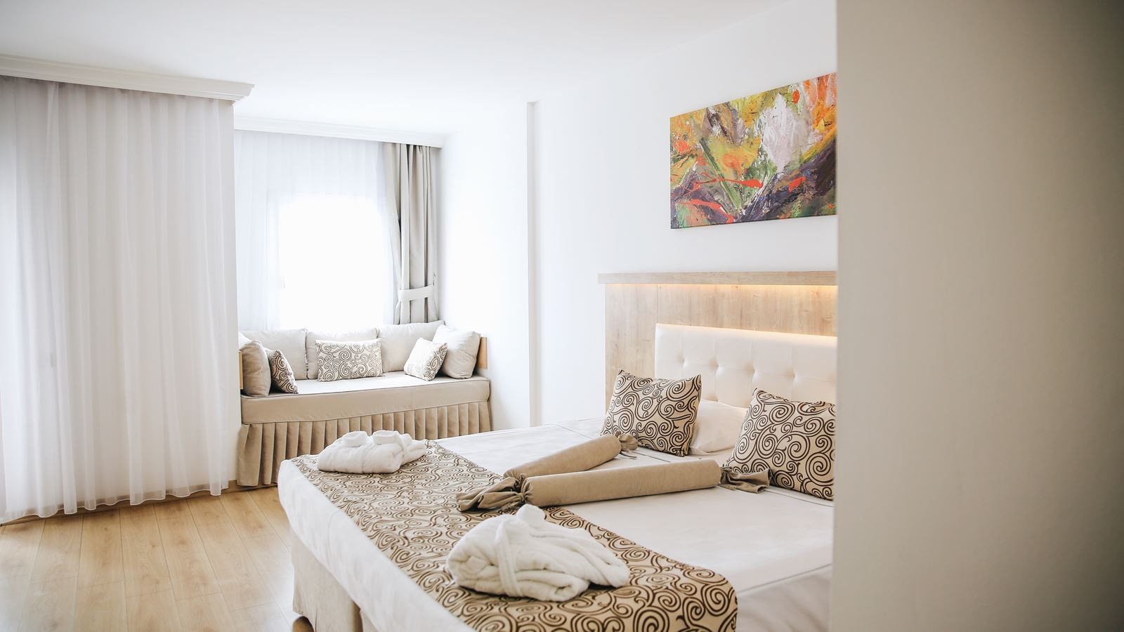 rooms-standartd-room-land-view