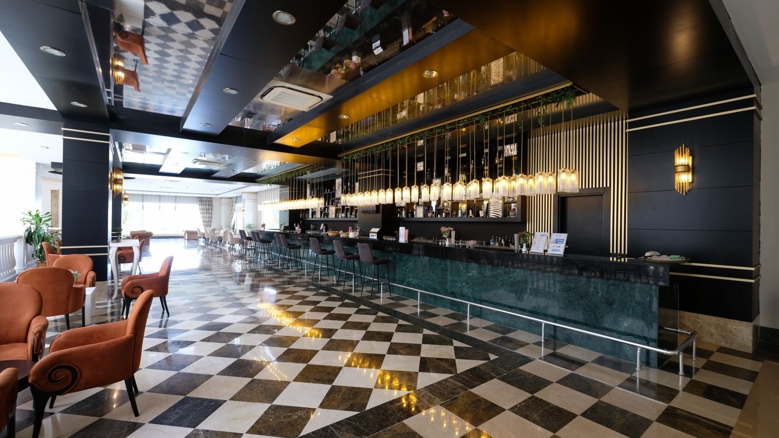 bars-lobby-bar