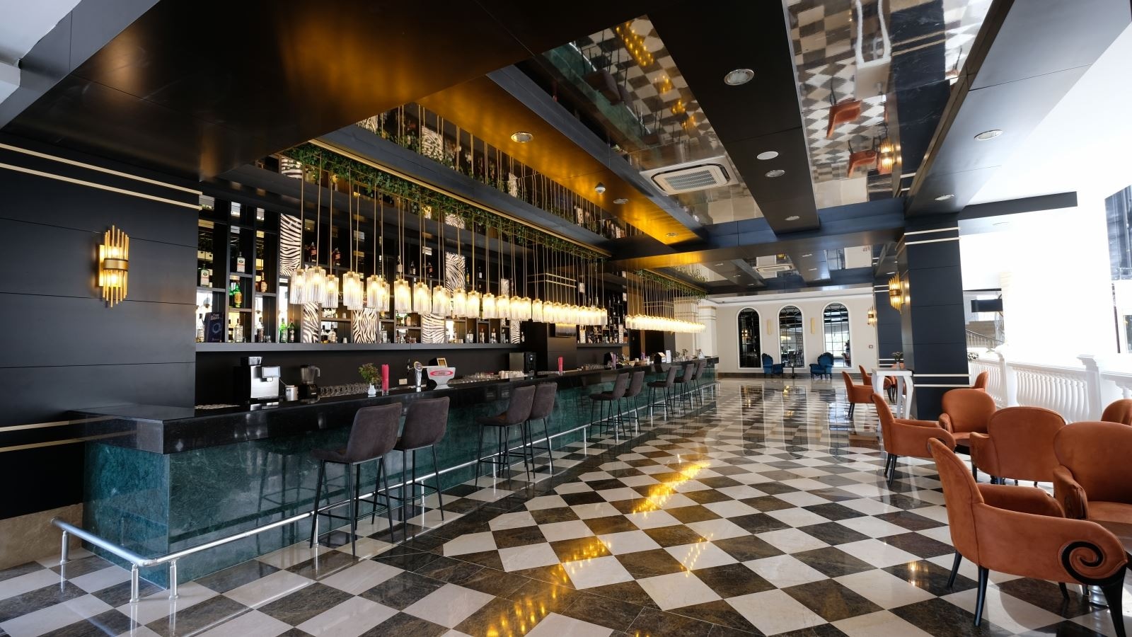 bars-lobby-bar