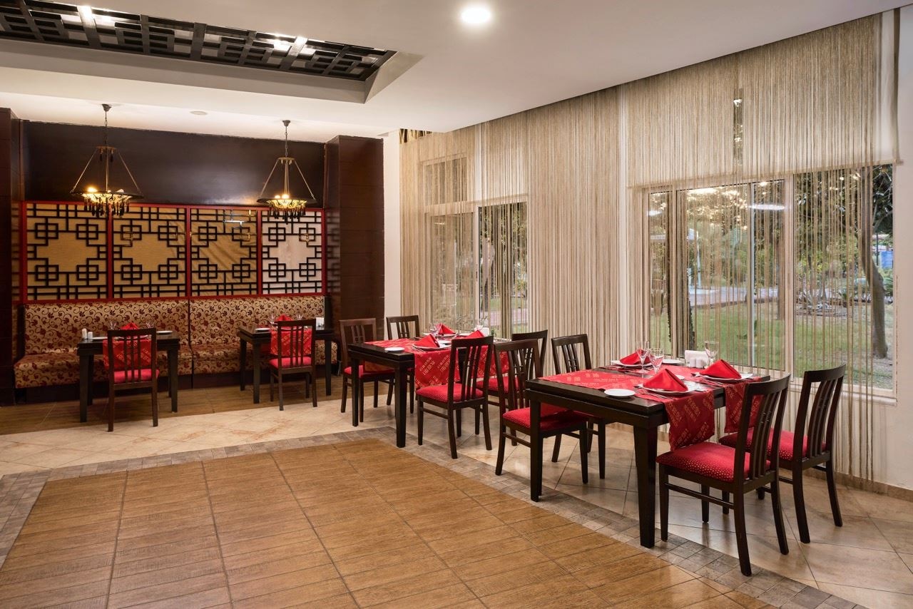 restaurants-far-east-restaurant