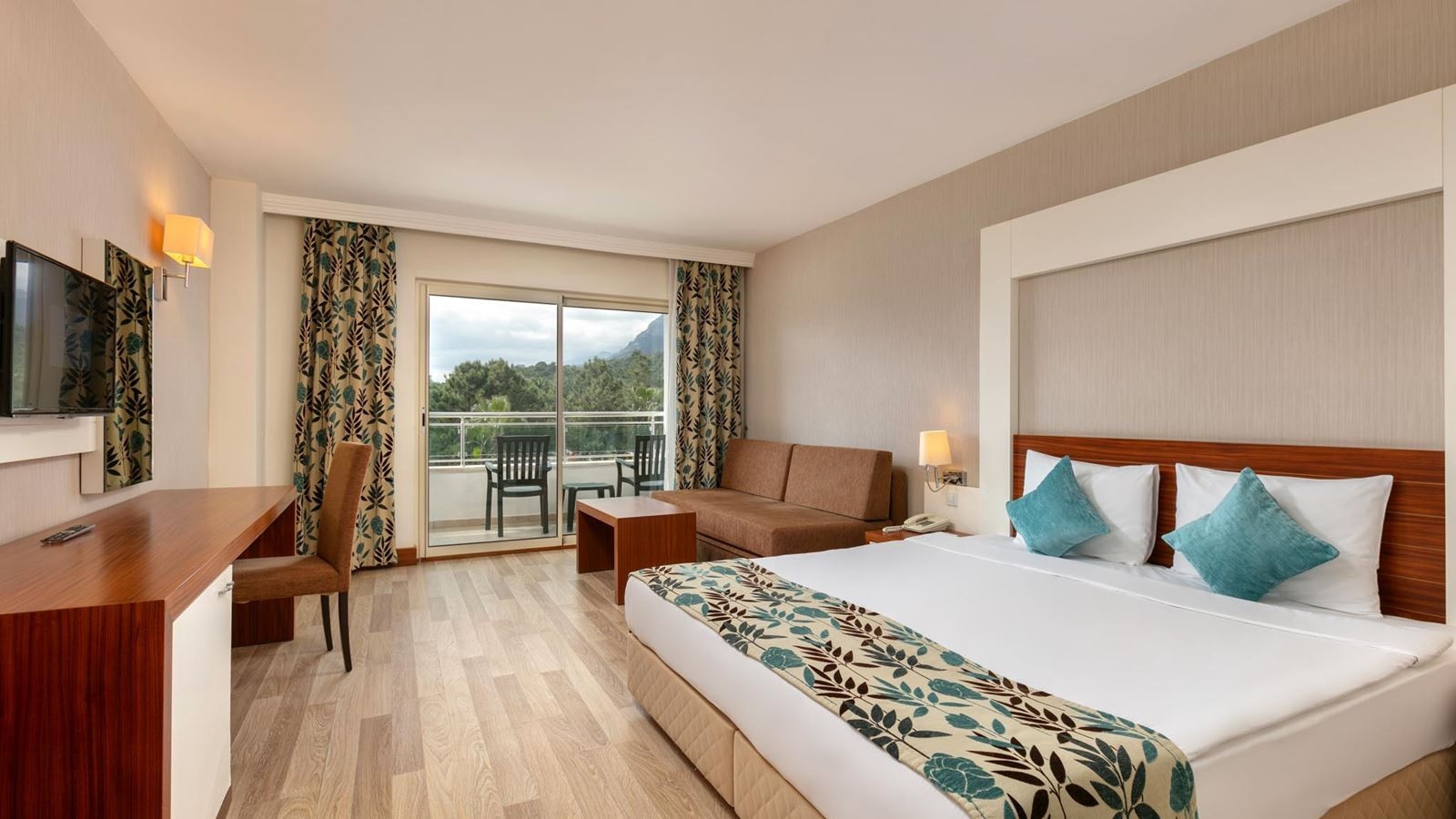 rooms-large-room