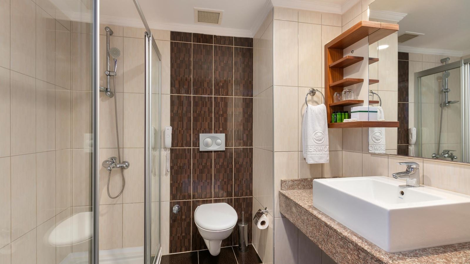 rooms-large-room