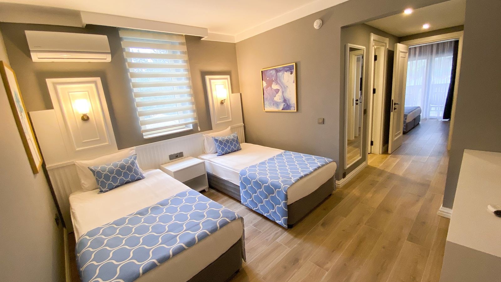 rooms-family-room