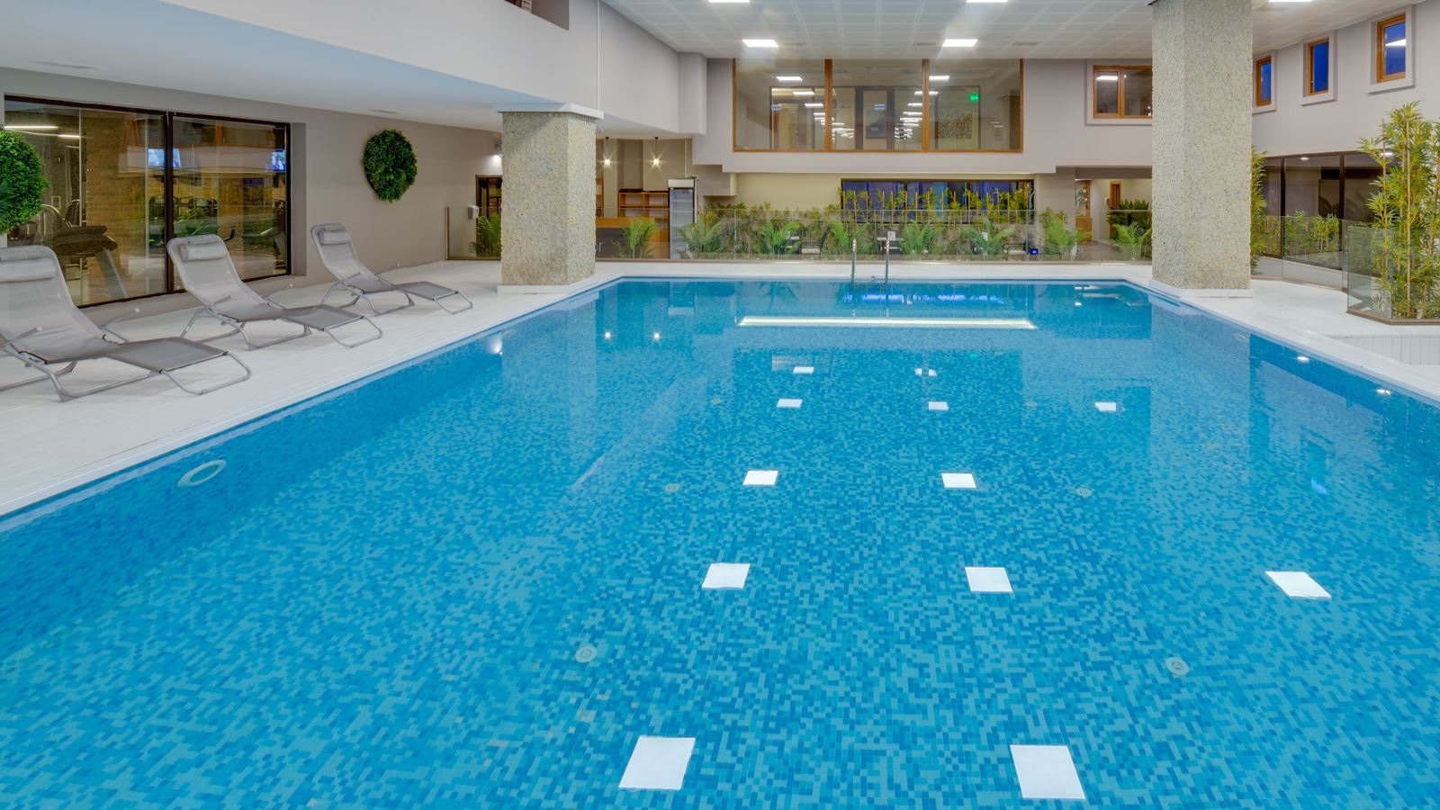 pools-indoor-pool