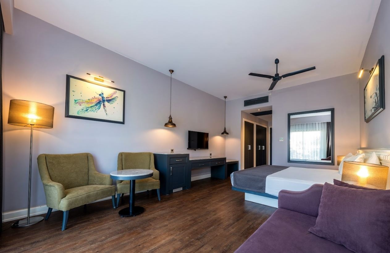 rooms-standart-land-view-room