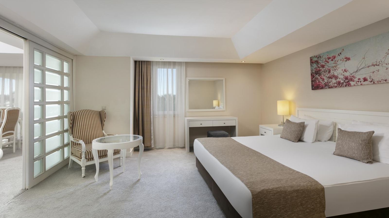 rooms-suite