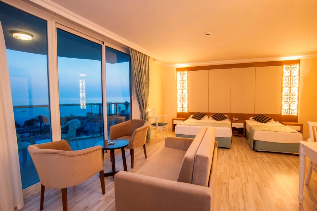 rooms-junior-room