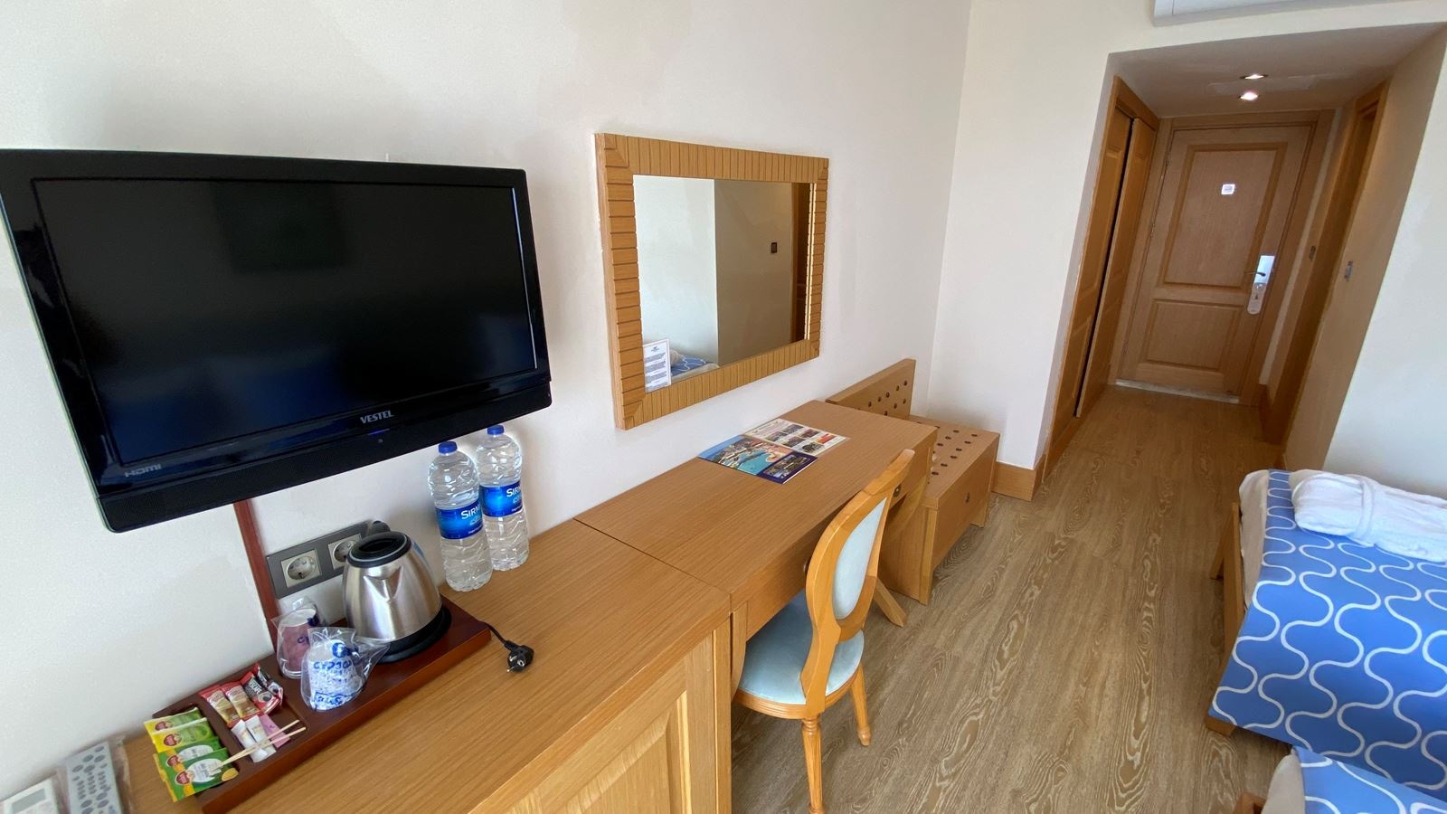 rooms-standard-room