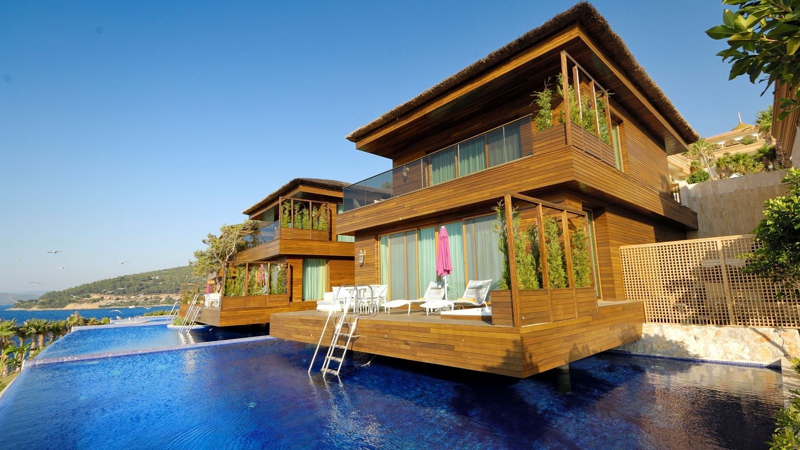 rooms-maldivian-villa