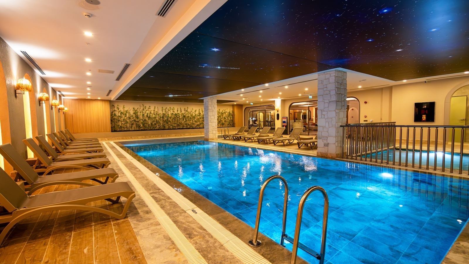 pools-indoor-pool