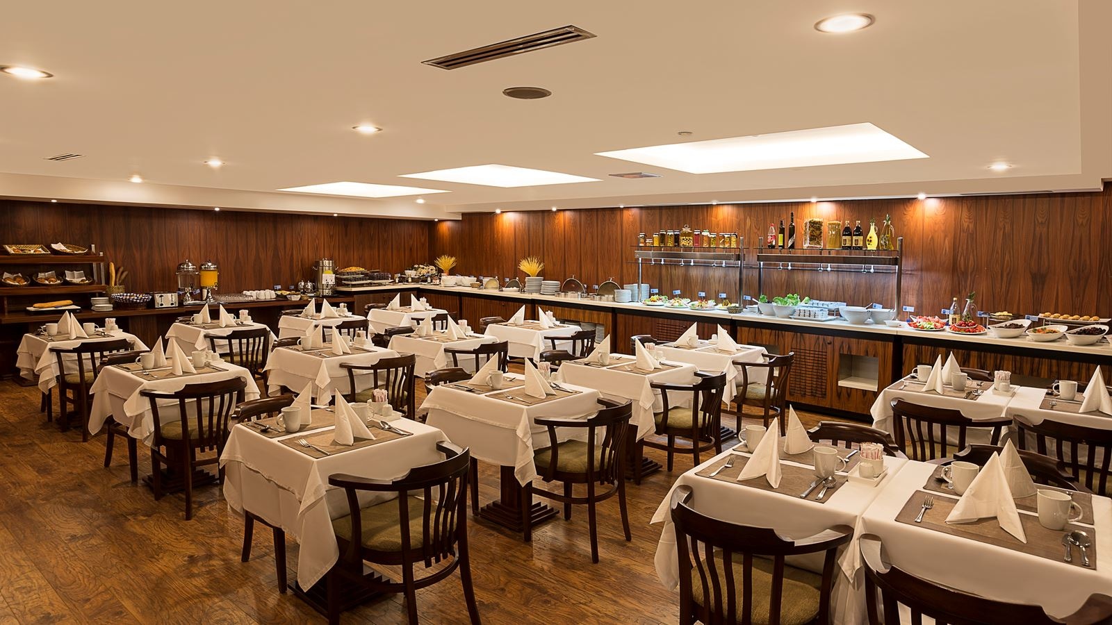 restaurants-restaurants