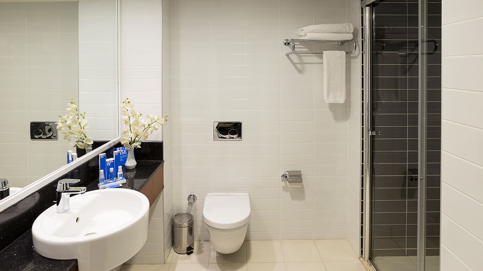 rooms-family-room-standard