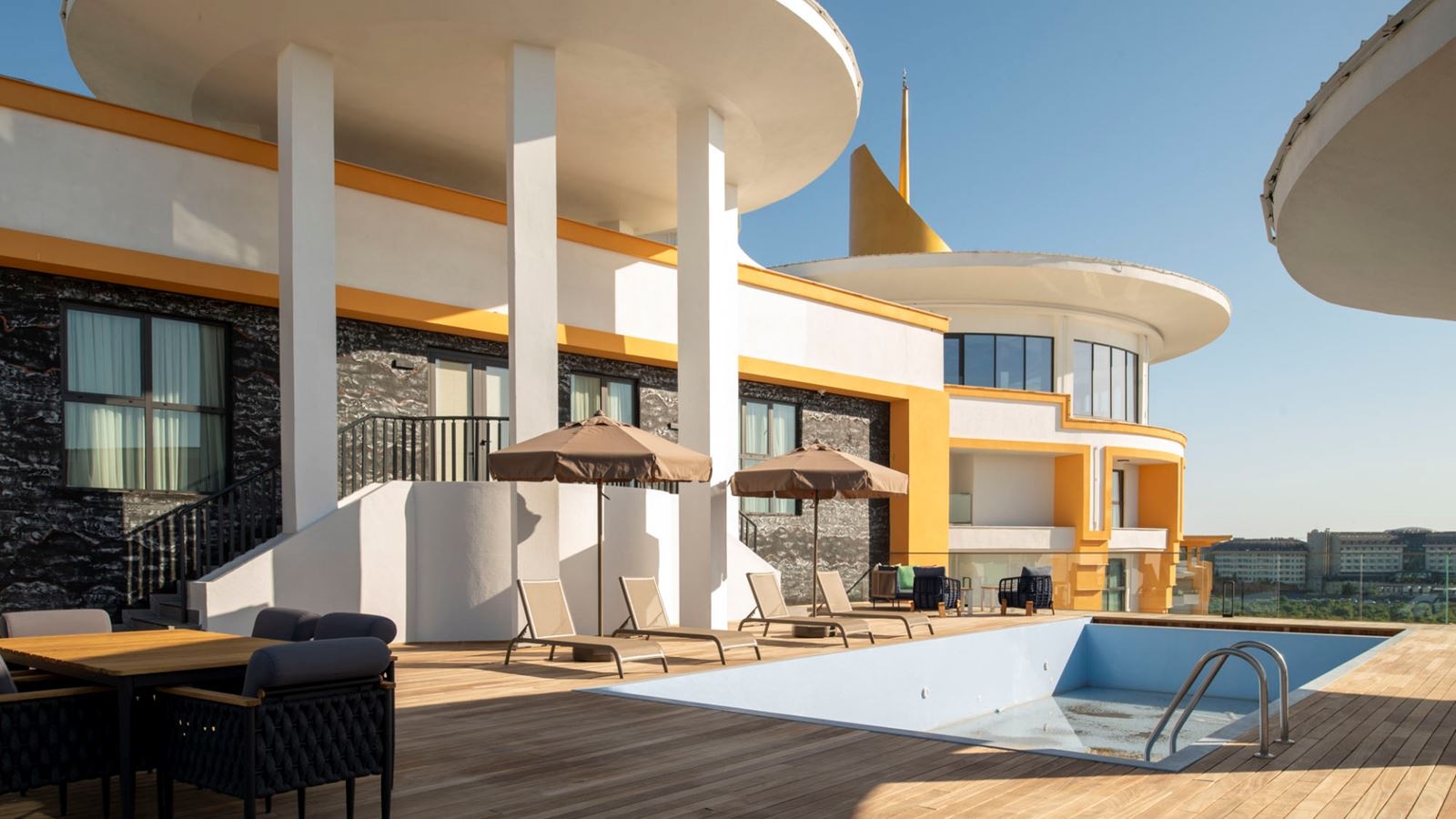 rooms-king-suite