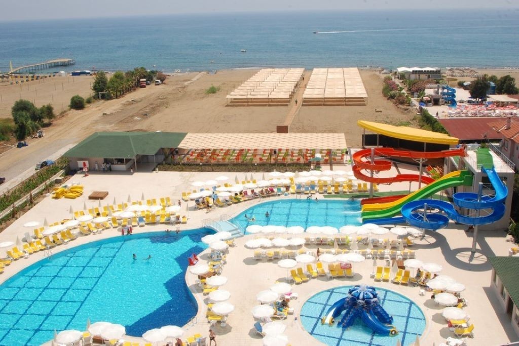 pools-outdoor-pool
