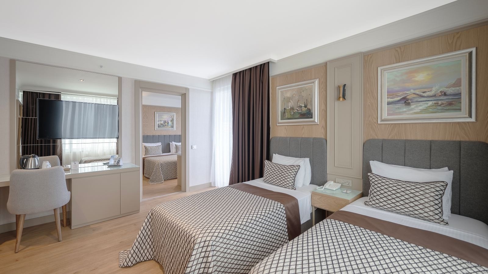 rooms-family-room