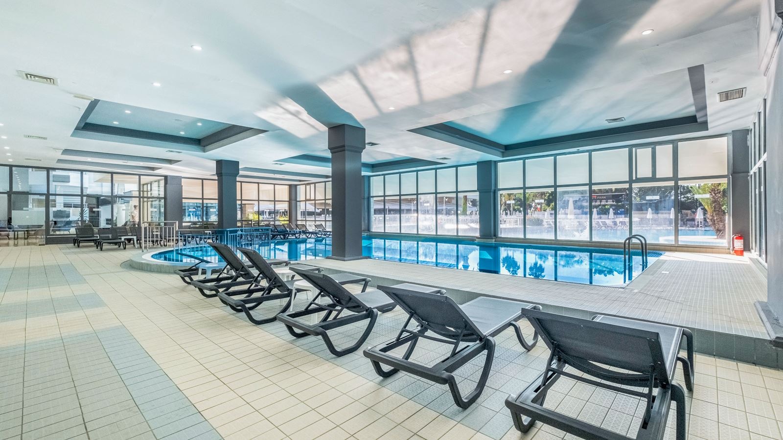 pools-indoor-pool