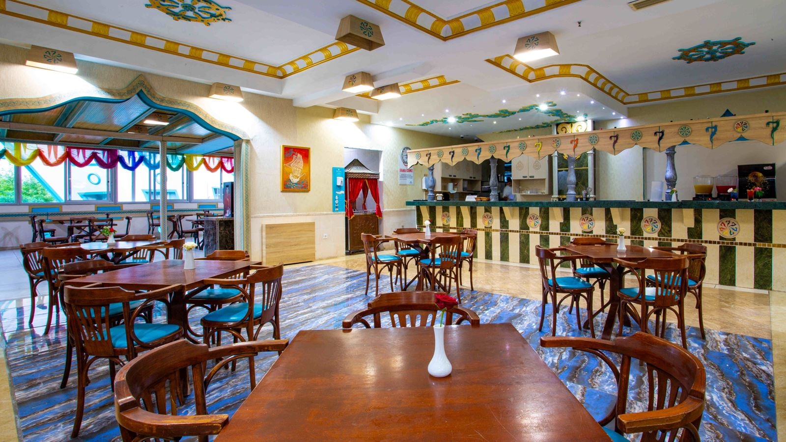 bars-lodos-lobby-bar