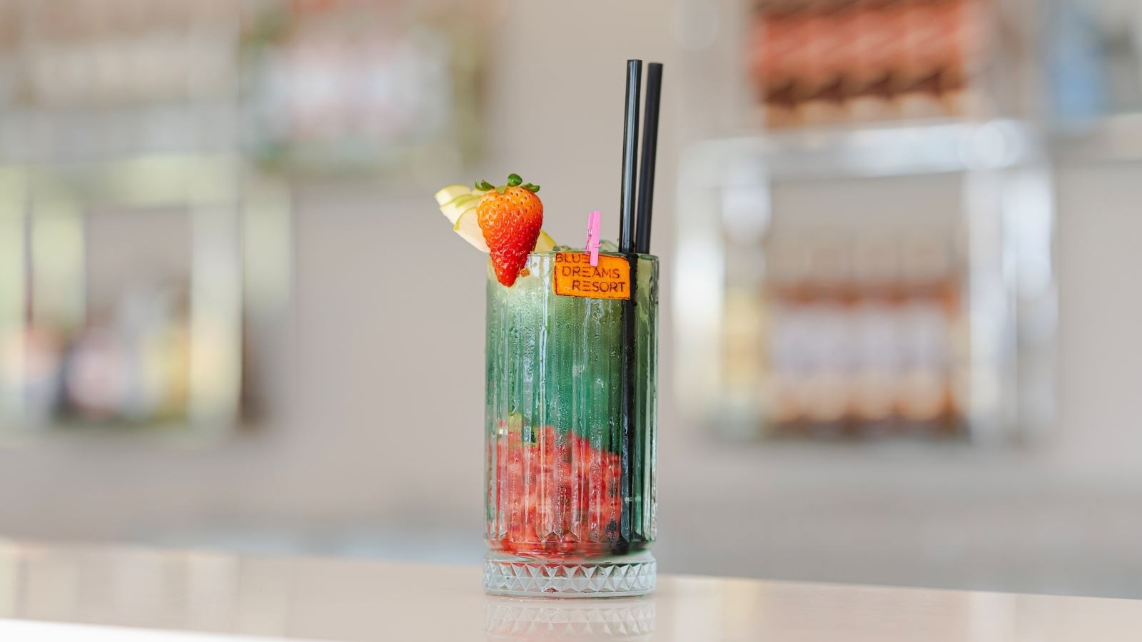 bars-pier-bar