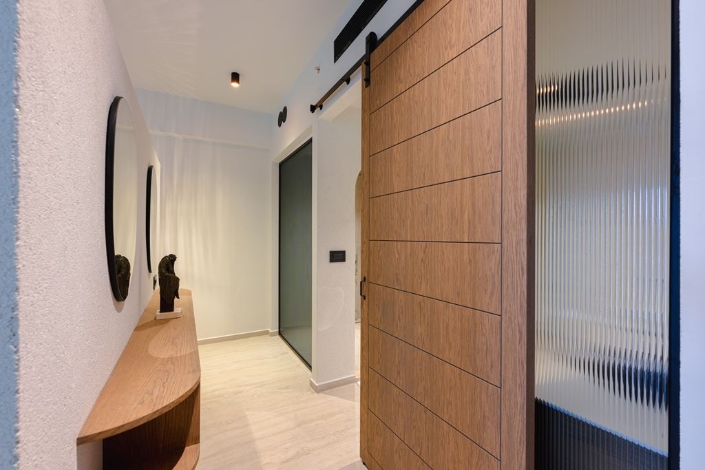 rooms-premium-suit