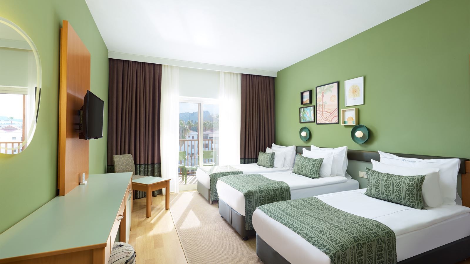 rooms-hotel-family
