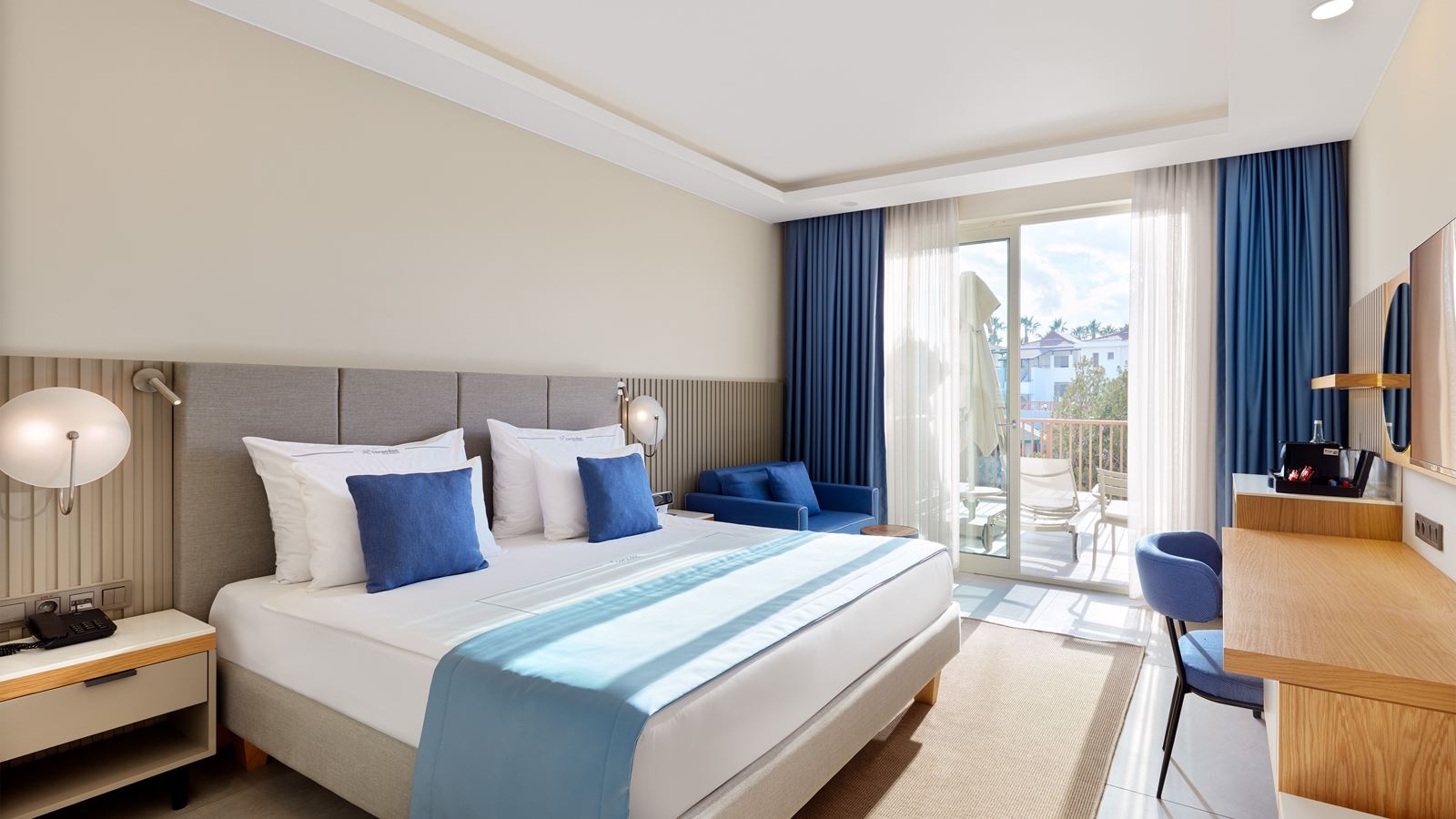 rooms-terrace-room