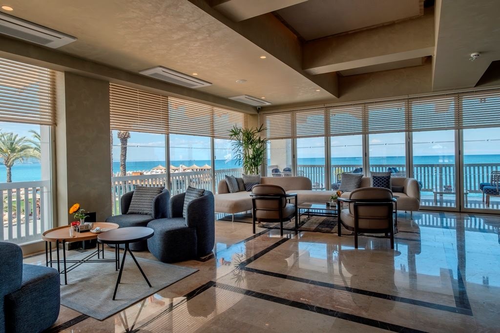 bars-horizon-lobby-bar--lounge