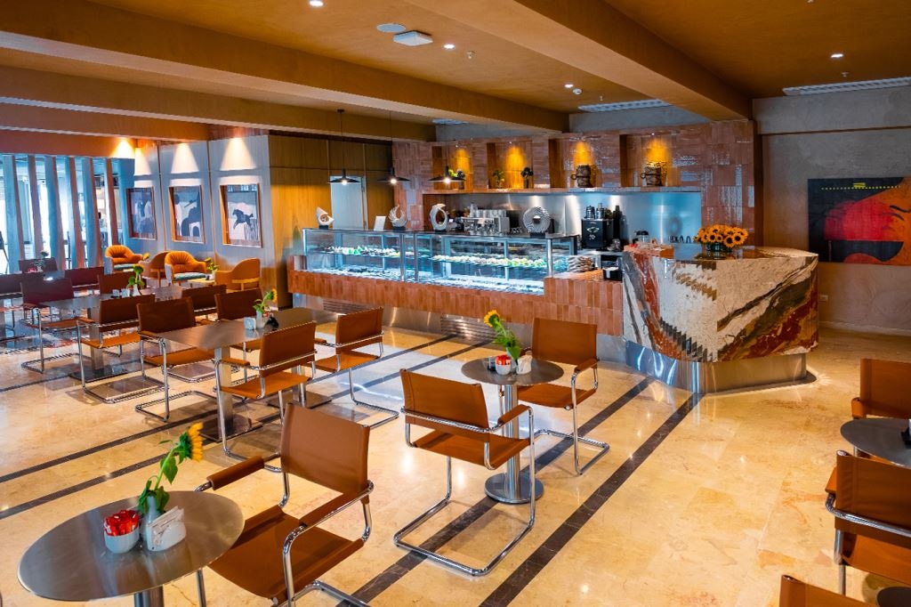 restaurants-liora-patisserie