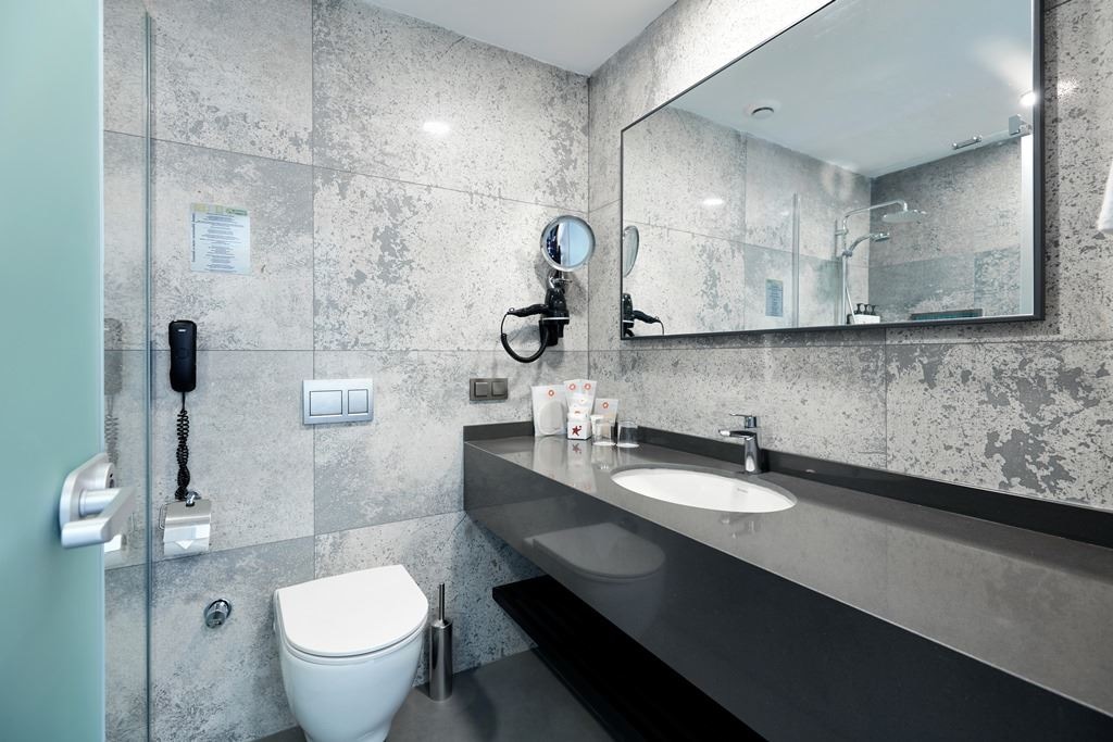 rooms-hotel-comfort-room