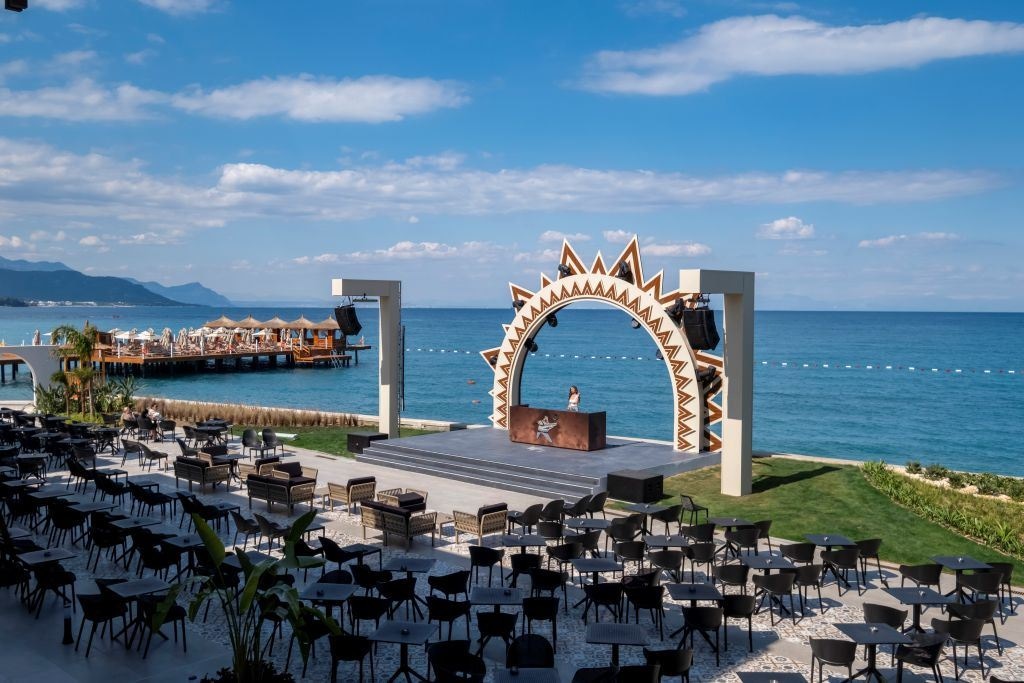 bars-stage-bar