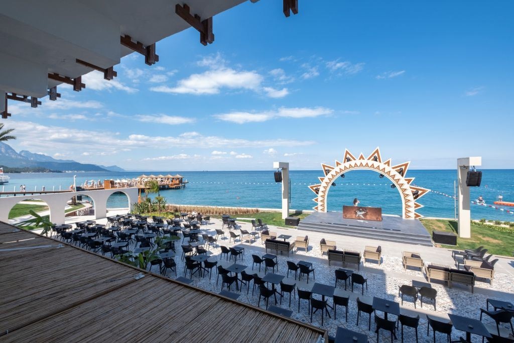 bars-stage-bar