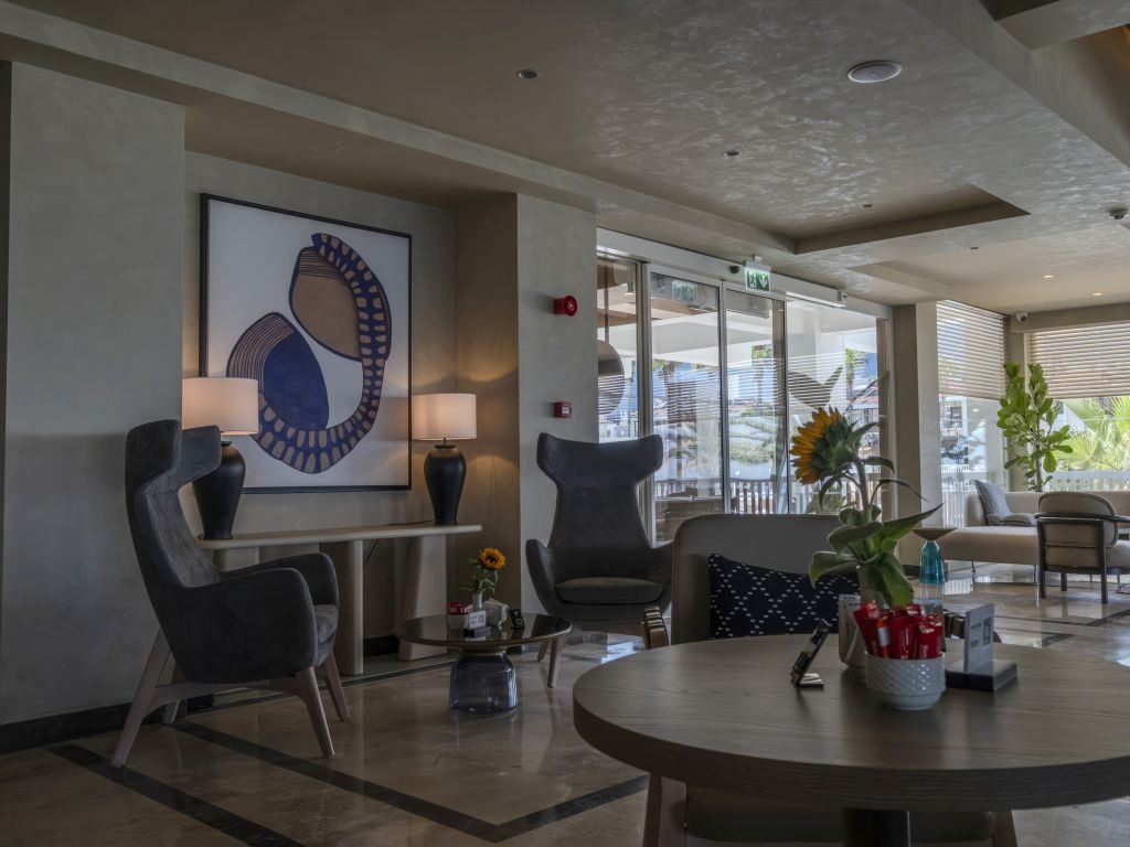 bars-horizon-lobby-bar--lounge