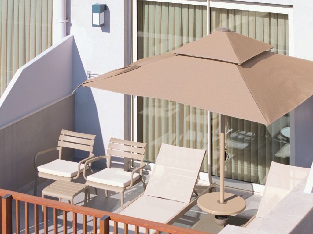 rooms-terrace-room