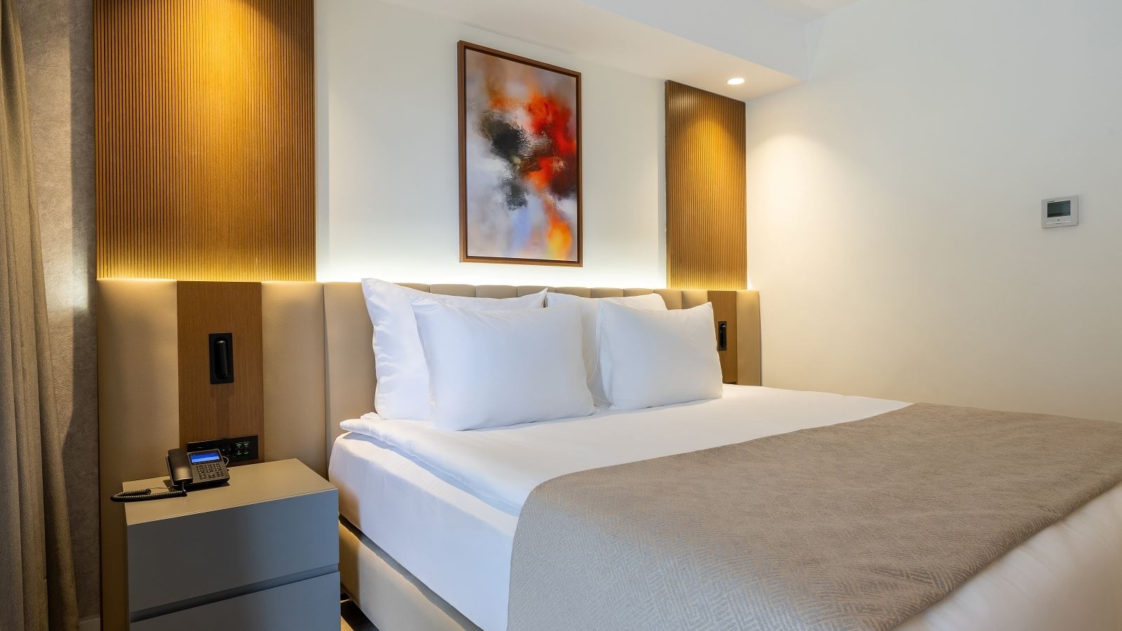 rooms-classic-room-seaview