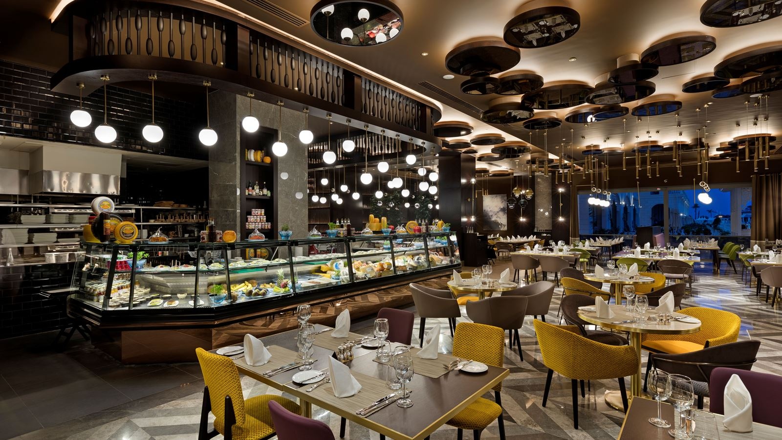 restaurants-mardan-bistro