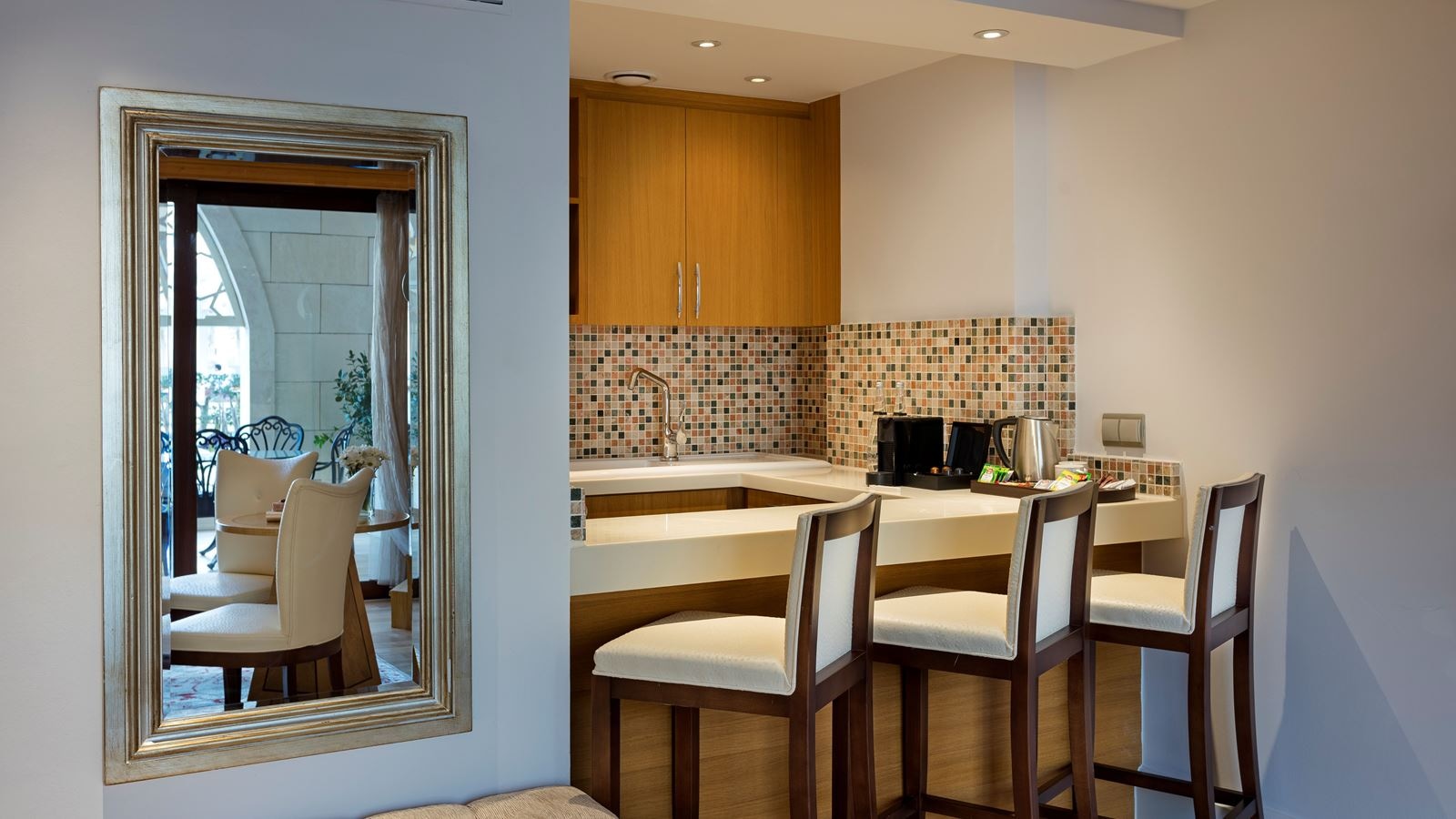 rooms-premium-pool-duplex-suite-swim-up