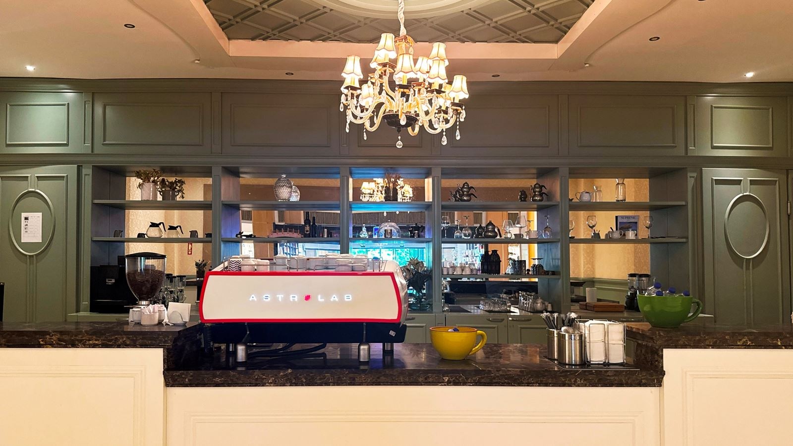 bars-coffee-house