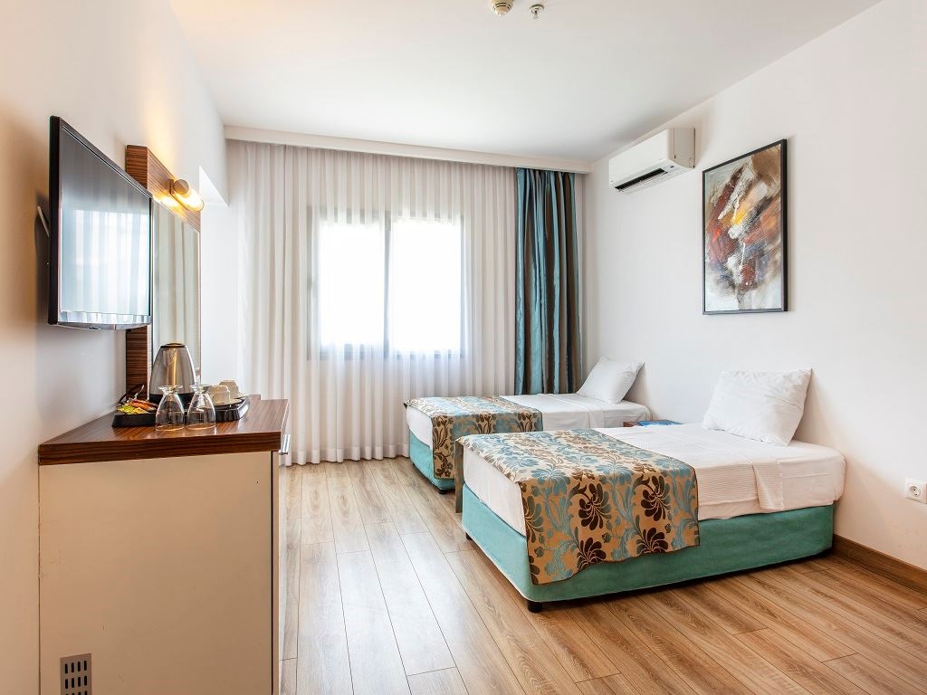 rooms-family-room