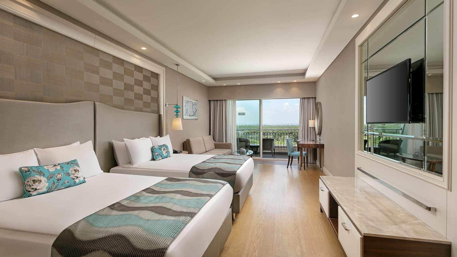 rooms-superior-room