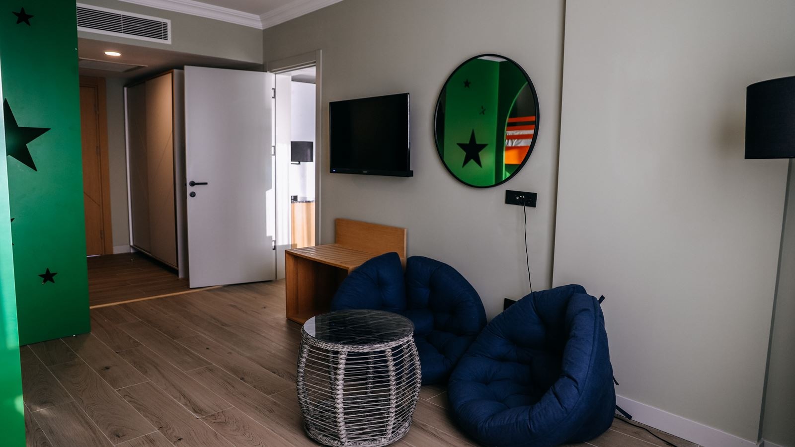 rooms-family-suite