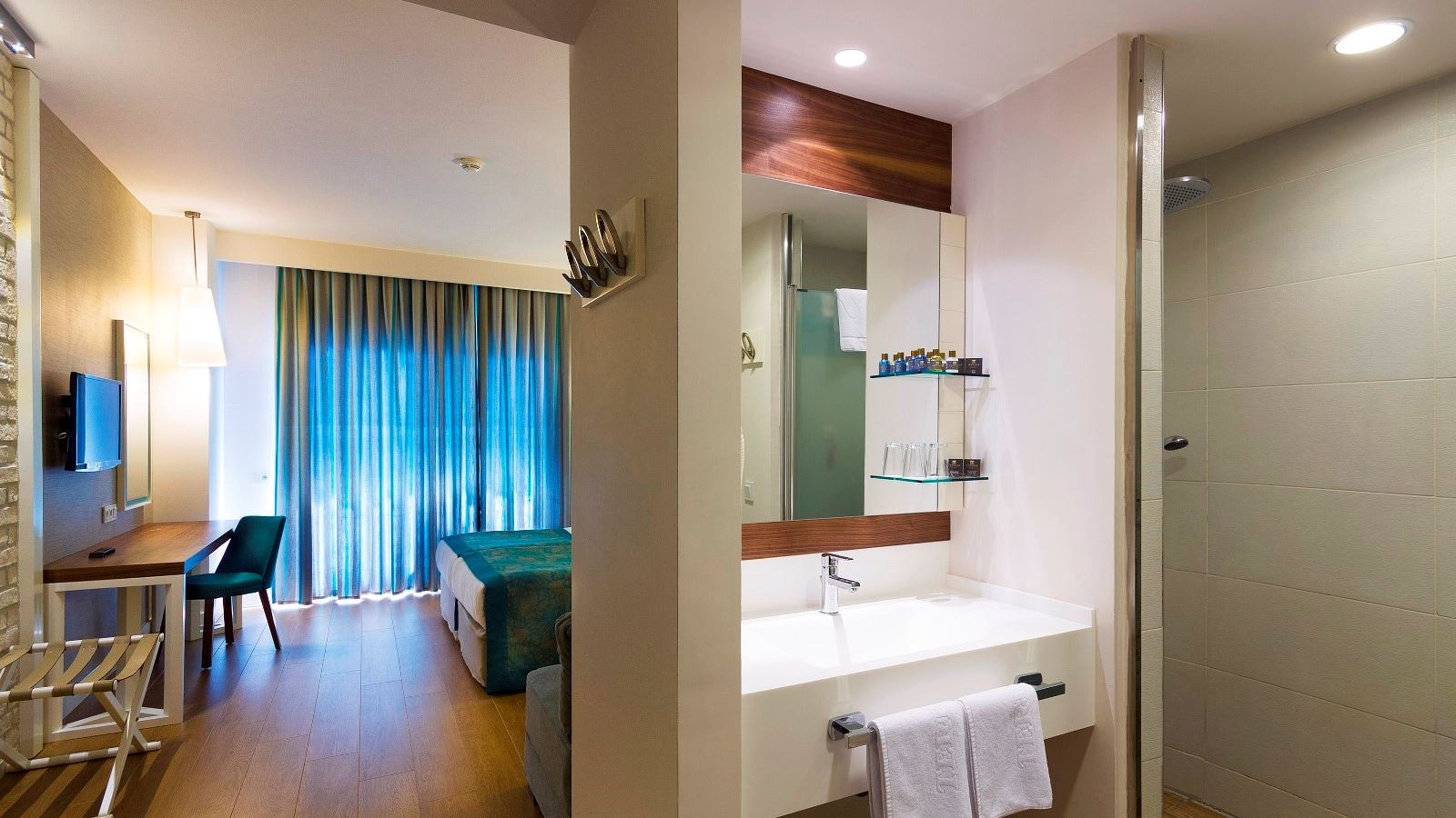 rooms-standard-room