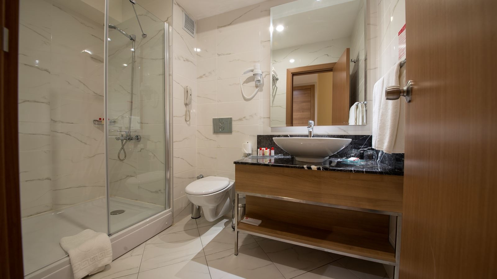 rooms-family-suite